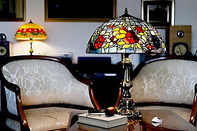 Iconic tiffany lamp on a table